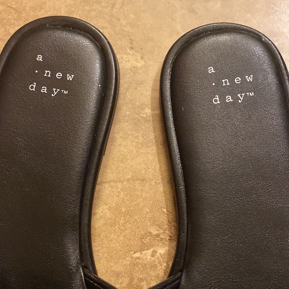 (163) NWT Women’s Black LuLu Flats by a new day. Size 5W - Picture 3 of 11